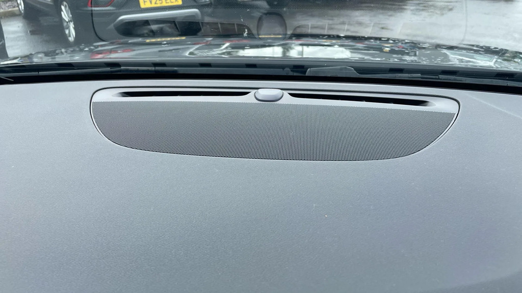 Volvo V60 Ultimate Black #22
