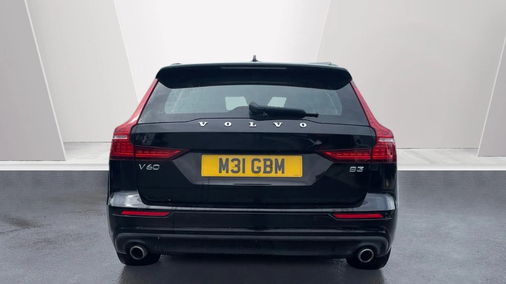 Volvo V60 Ultimate Black #7