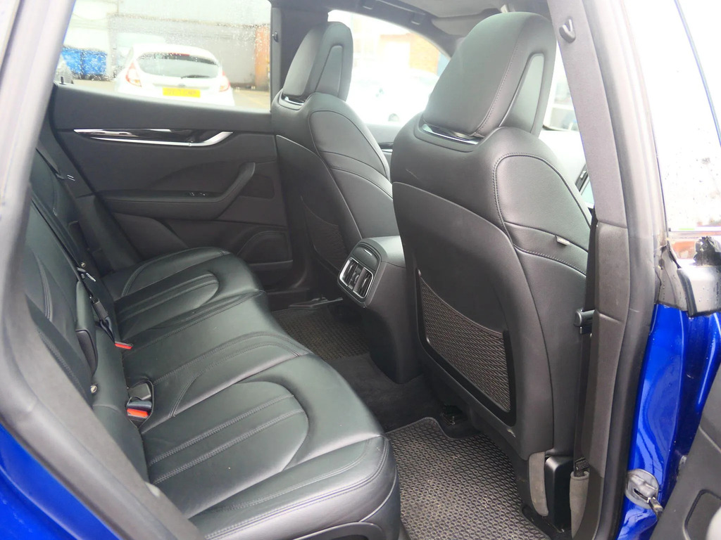 Maserati Levante Grey #16