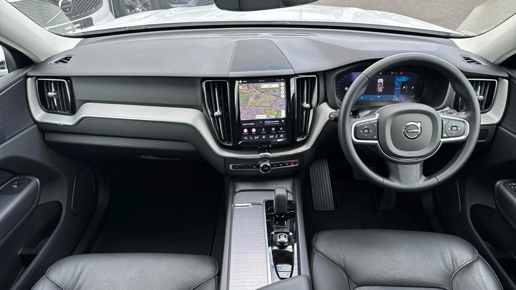Volvo XC60 Core B5 Awd Mild Hybrid  #5