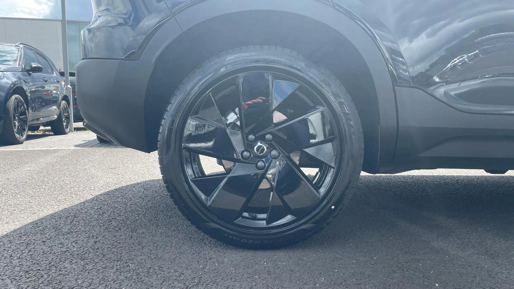 Volvo XC40 2.0 B3p Plus Dark  #9
