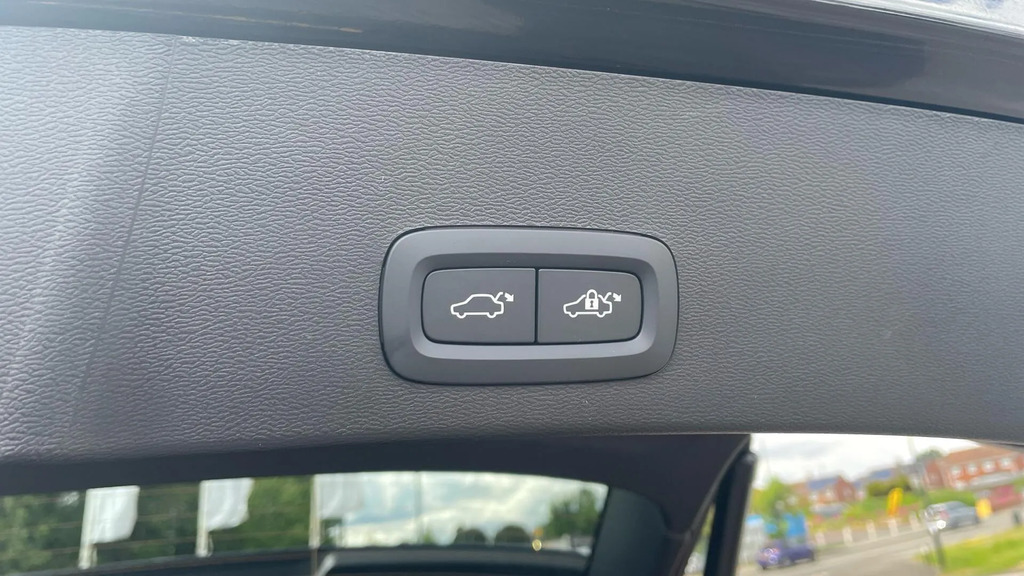 Volvo XC40 2.0 B3p Plus Dark  #14