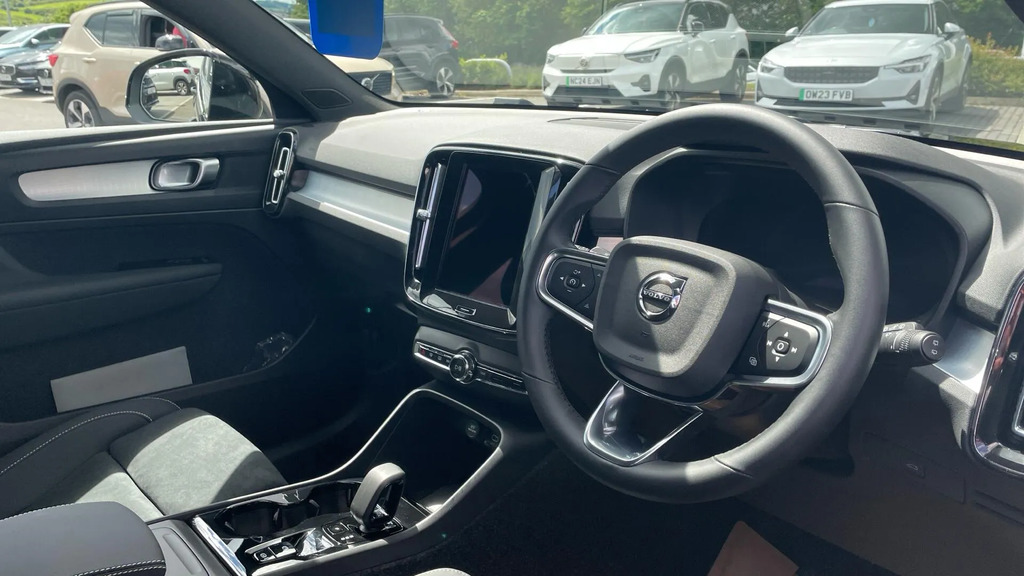 Volvo XC40 2.0 B3p Plus Dark  #10