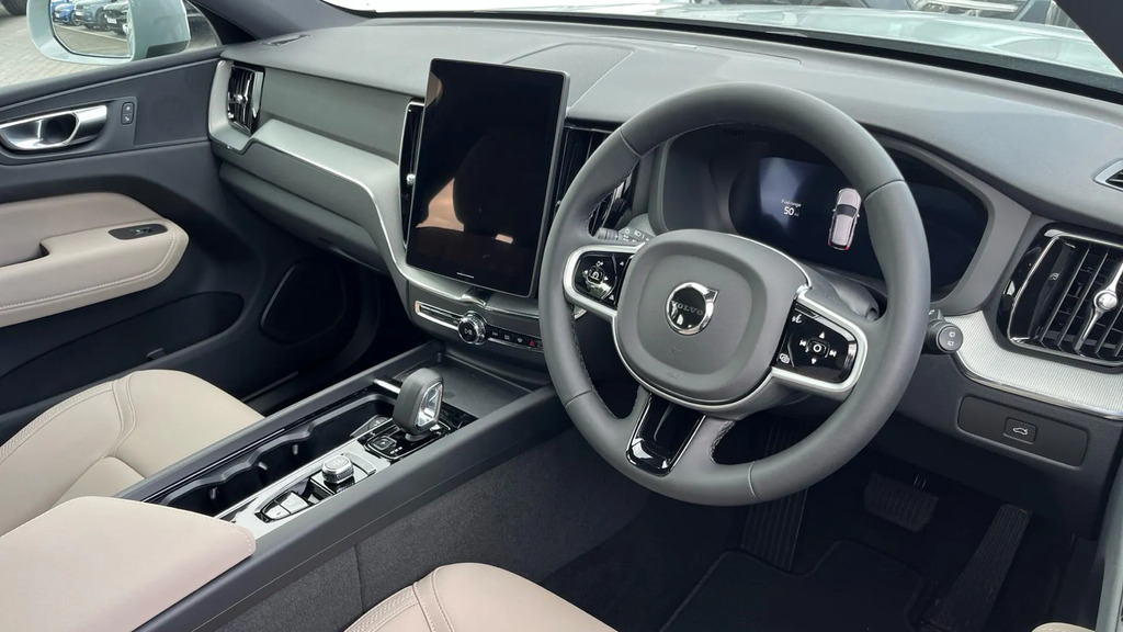 Volvo XC60 2.0 B5 Mhev Core Awd Euro 6 Ss #4