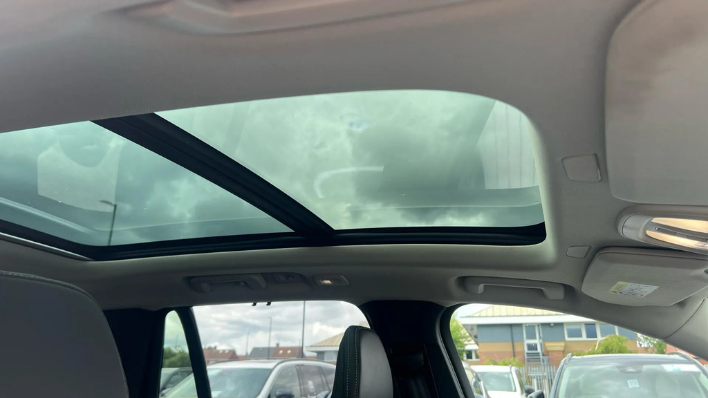 Volvo XC90 B5 Plus Dark Blue #30