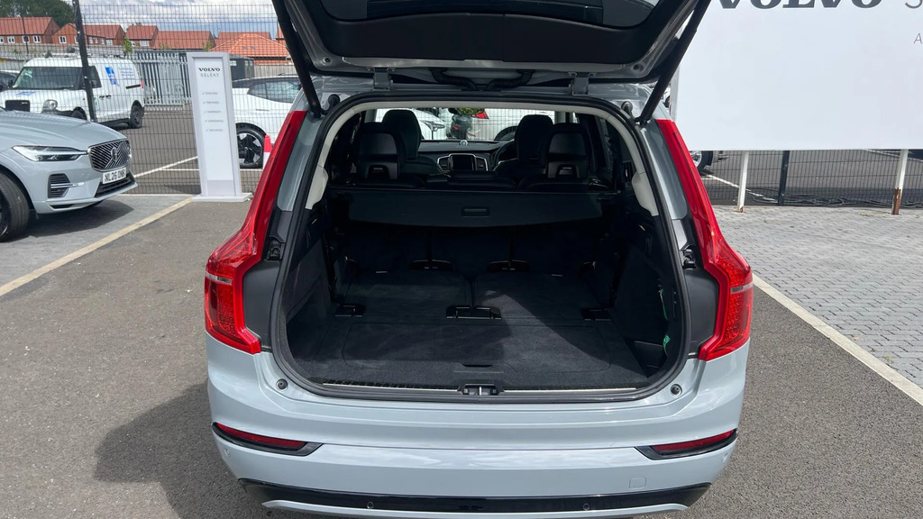 Volvo XC90 B5 Plus Dark Blue #13