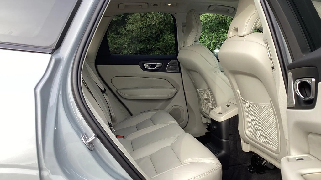 Volvo XC60 2.0 T8 18.8Kwh Ultra Bright Awd Euro 6 Ss #6