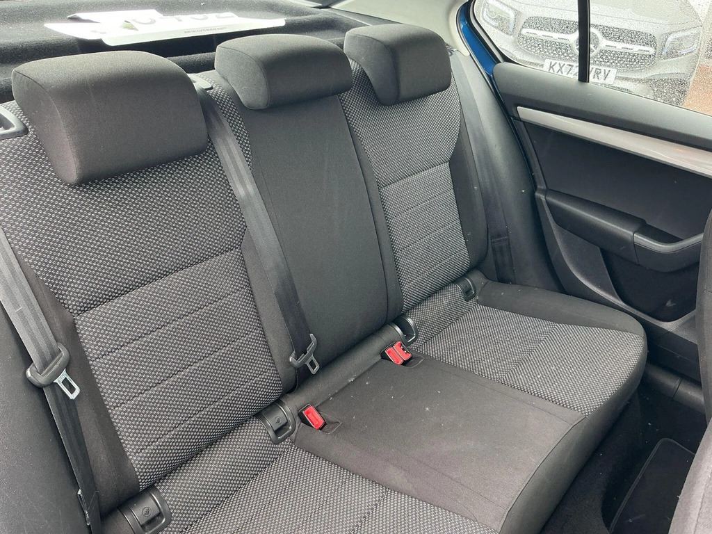 Skoda Octavia Silver #18