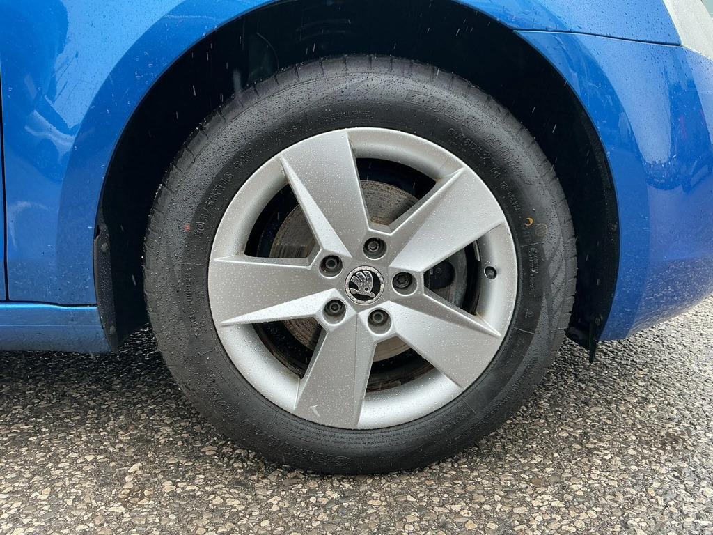 Skoda Octavia Silver #11
