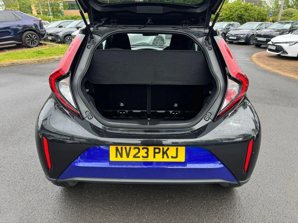 Toyota Aygo X 1.0 Vvt-i Pure White #10