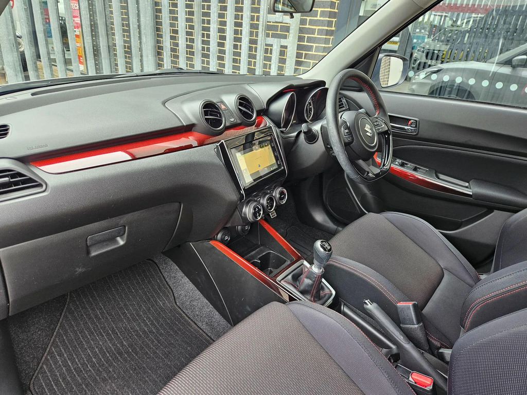 Suzuki Swift Swift Red #13