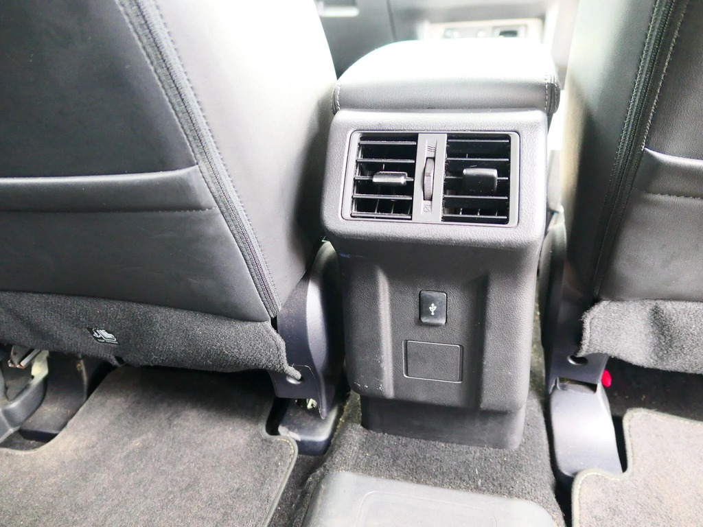 Mitsubishi Outlander Dynamic Gold #15