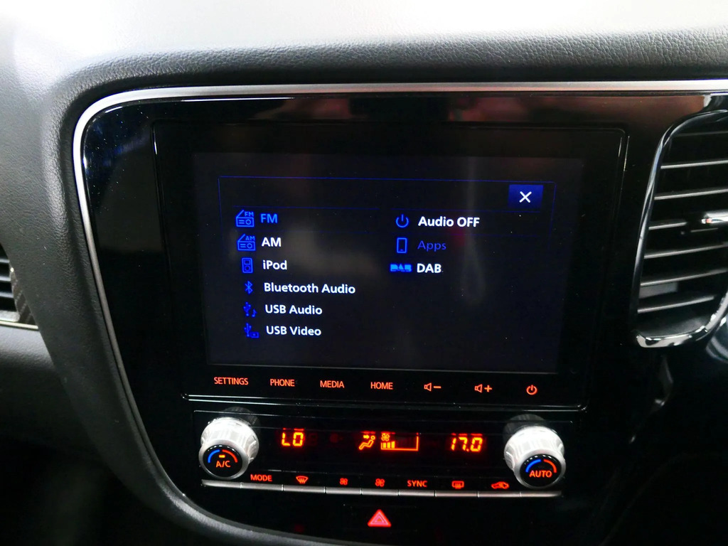 Mitsubishi Outlander Dynamic Gold #22