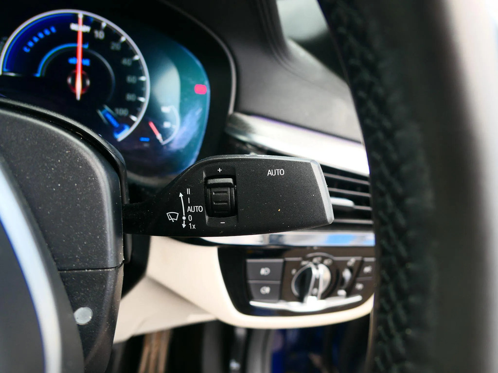 BMW 5 Series Saloon Grey #13