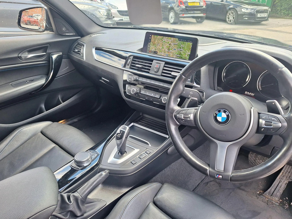 BMW 1 Series M140i Shadow Edition Step White #9