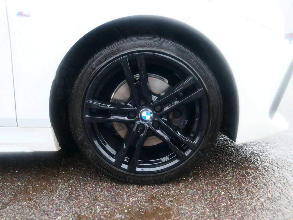 BMW 1 Series Se White #9