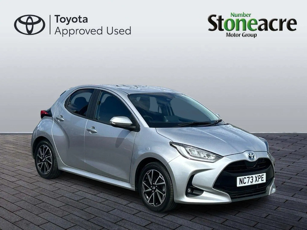 Toyota Yaris 1.5 Hybrid Design NC73XPE