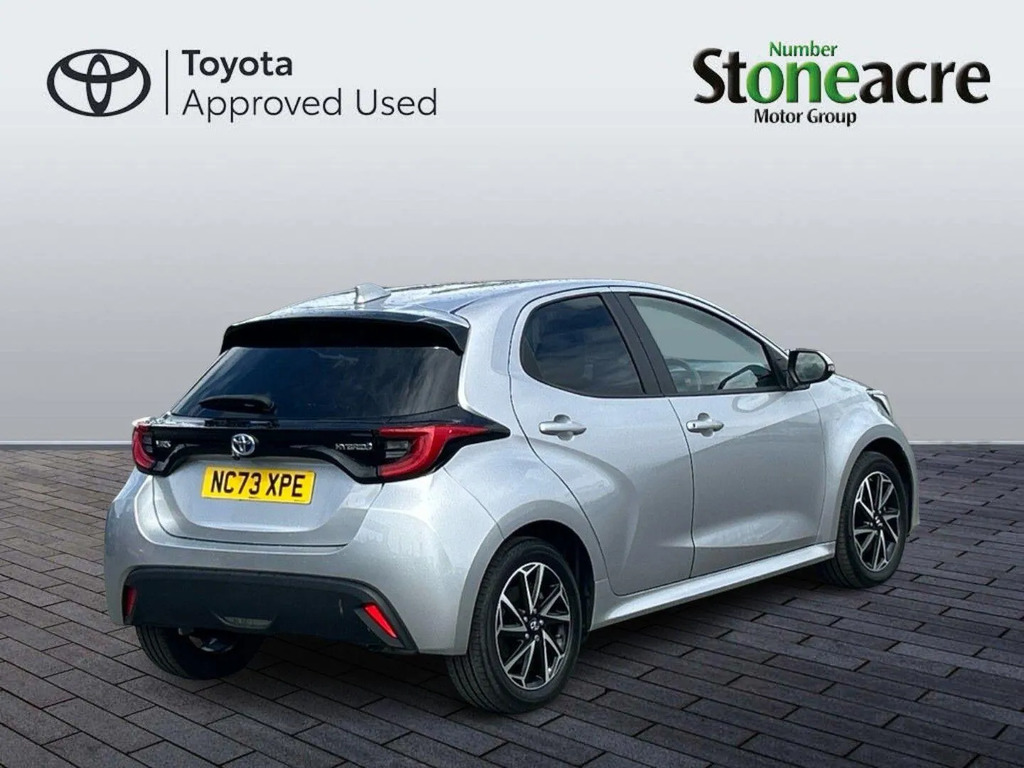 Toyota Yaris 1.5 Hybrid Design NC73XPE #3