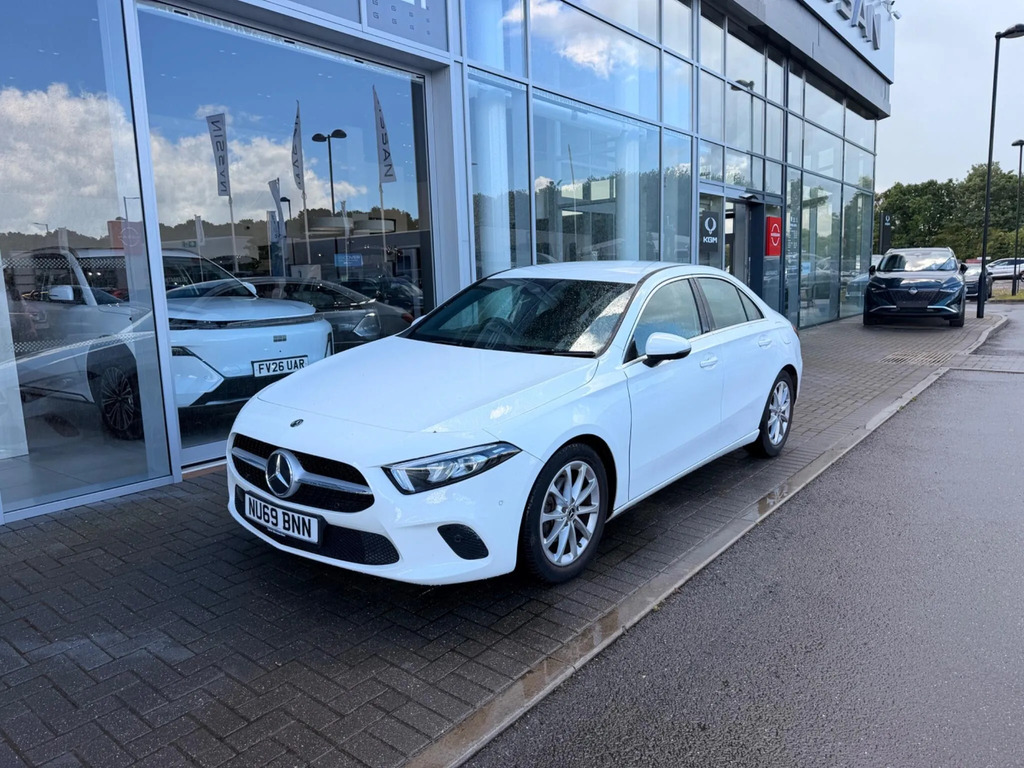 Mercedes-Benz A Class 1.5 A180d Sport Executive 7G-dct Euro 6 Ss  #4