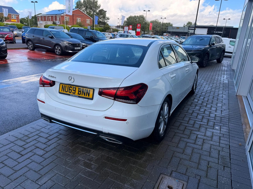 Mercedes-Benz A Class 1.5 A180d Sport Executive 7G-dct Euro 6 Ss  #3
