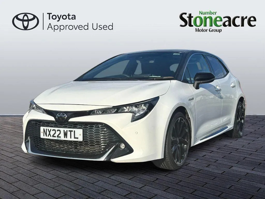 Toyota Corolla Excel White #7