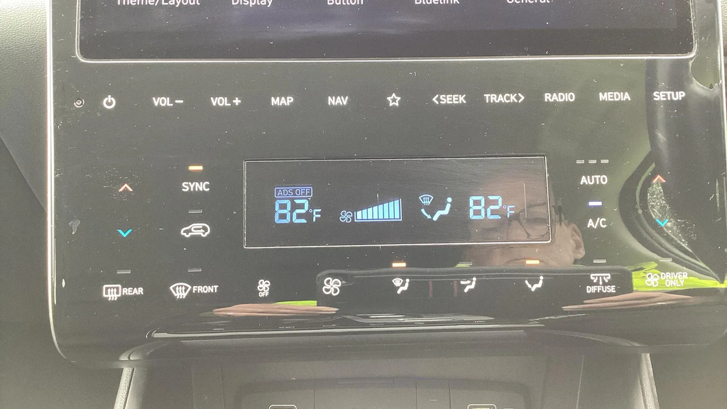 Hyundai Tucson Se Connect Grey #16