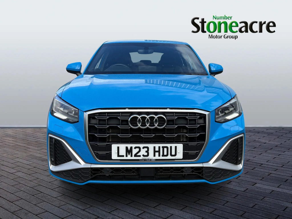 Audi Q2 S Line Black #8