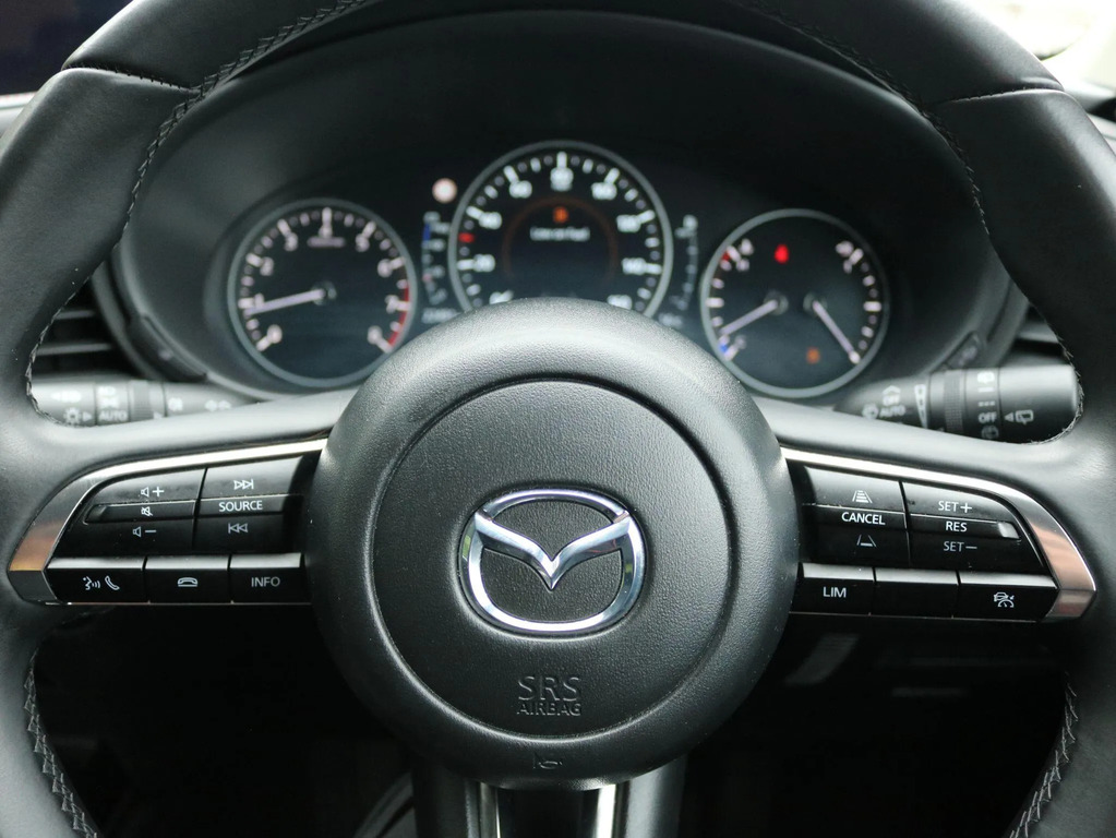 Mazda CX-30 Prime-line Red #17