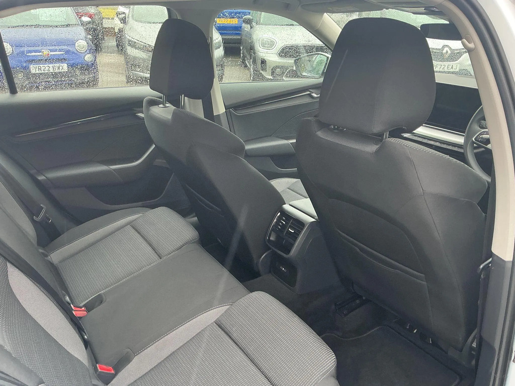 Skoda Octavia Se Technology Black #12