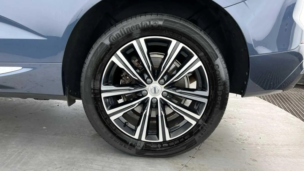 Volvo XC60 2.0H T6 Recharge 18.8Kwh Inscription Awd Euro #4