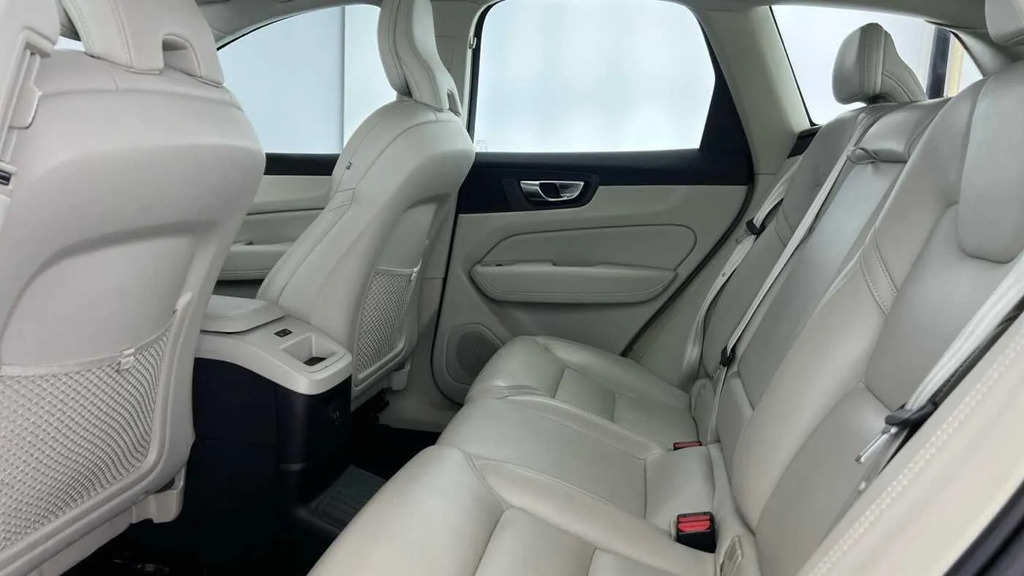 Volvo XC60 Suv Grey #7