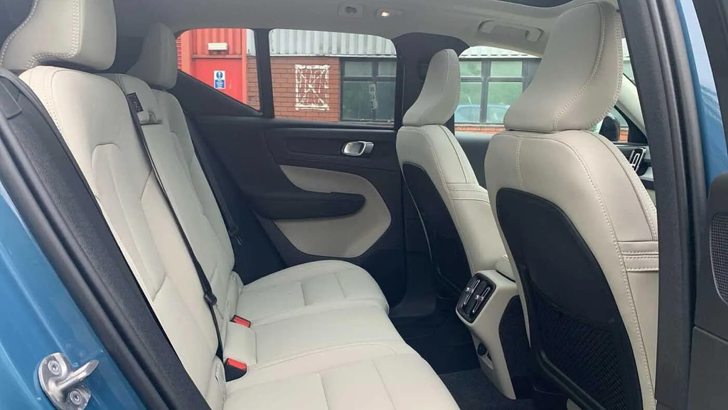 Volvo XC40 2.0 B4 Mhev Ultra Dark Dct Euro 6 Ss #6