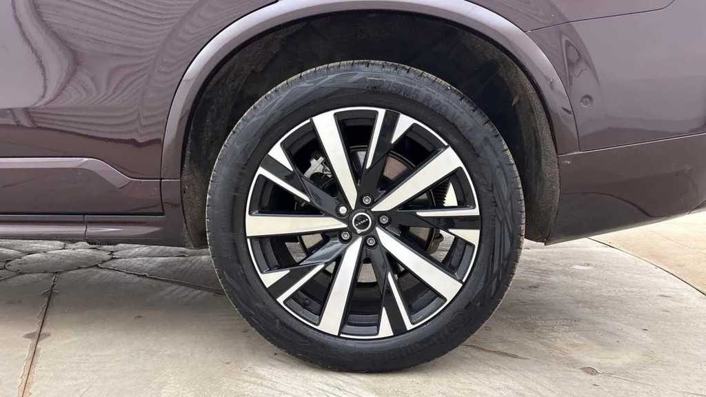 Volvo XC90 Plus Red #19