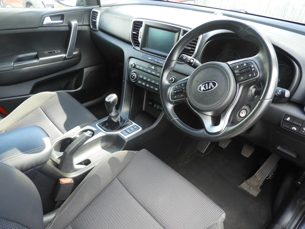 Kia Sportage 2 Black #12