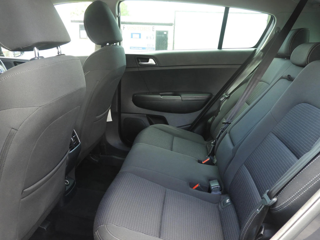 Kia Sportage 2 Black #17
