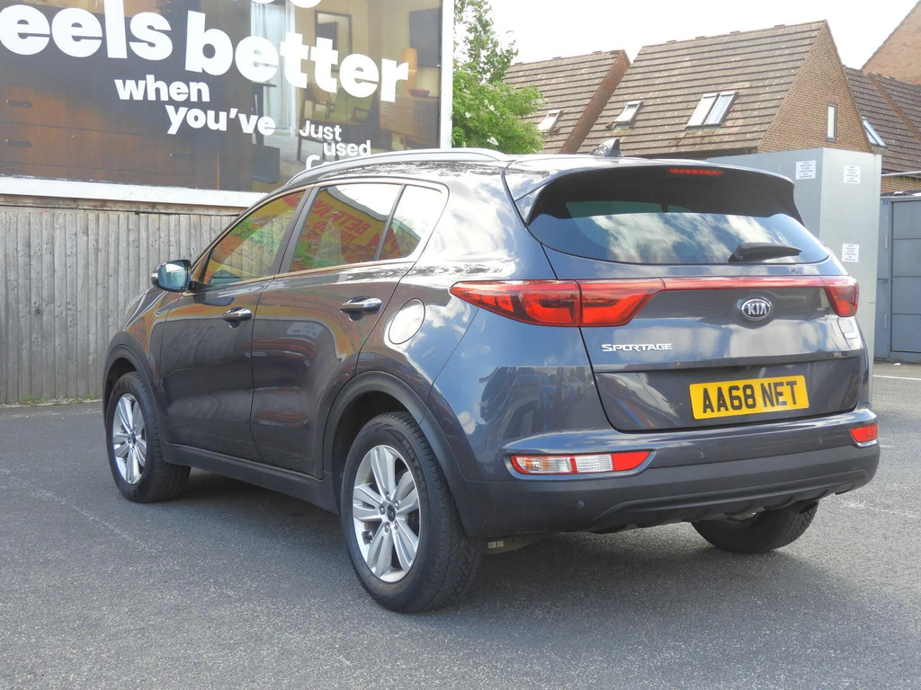 Kia Sportage 2 Black #5