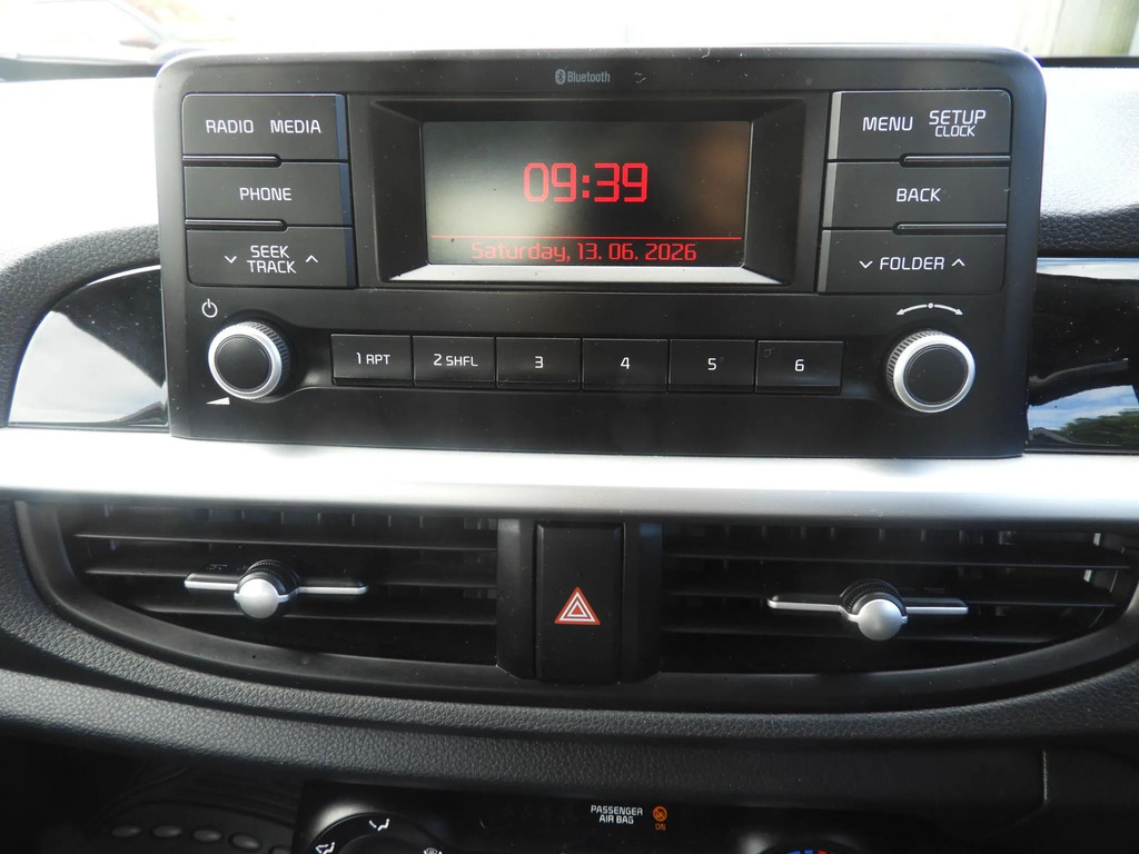 Kia Picanto 1.25 2 83 White #22
