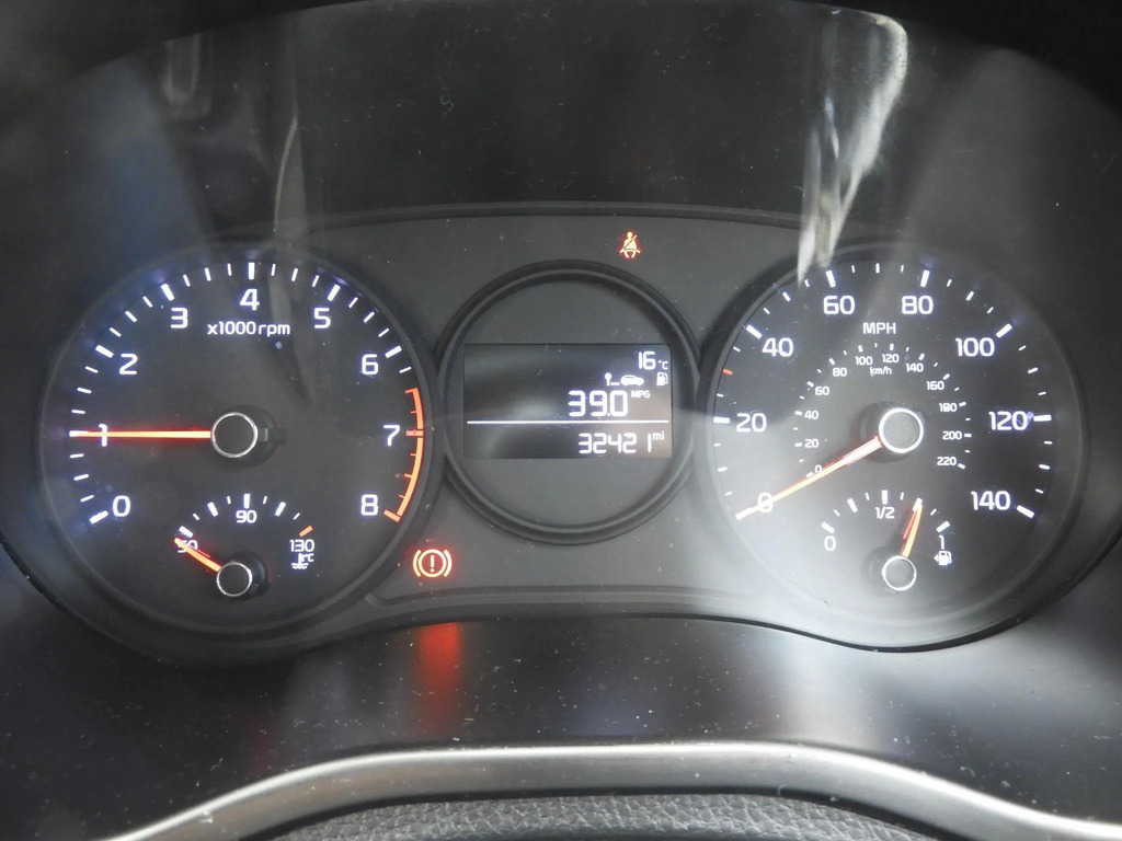 Kia Picanto 1.25 2 83 White #9