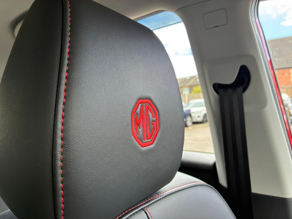 MG ZS Zs Exclusive Ev Black #27