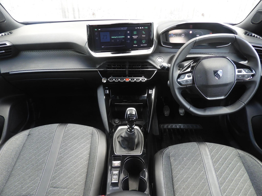 Peugeot 2008 1.2 Puretech Allure Euro 6 Ss FV74CJY #2