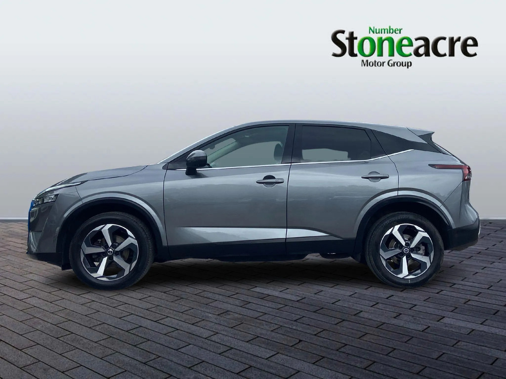 Nissan Qashqai 1.3 Dig-t Mh N-connecta White #5