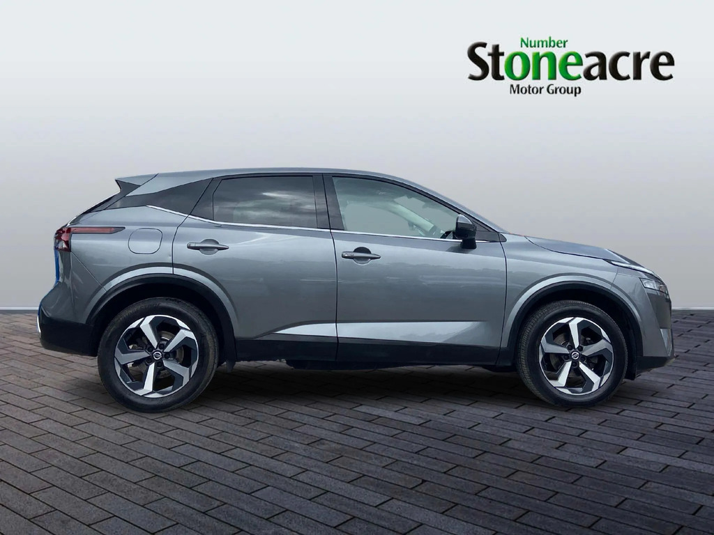 Nissan Qashqai 1.3 Dig-t Mh N-connecta White #7