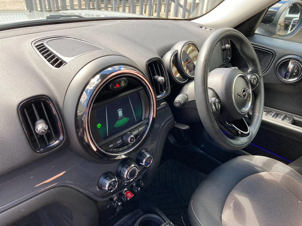 Mini Countryman Mini Hatchback 1.5 Cooper Classic Comfor Black #34
