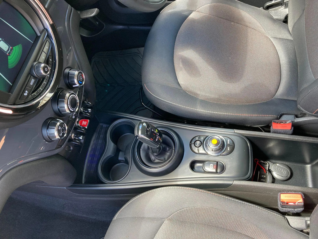 Mini Countryman Mini Hatchback 1.5 Cooper Classic Comfor Black #35
