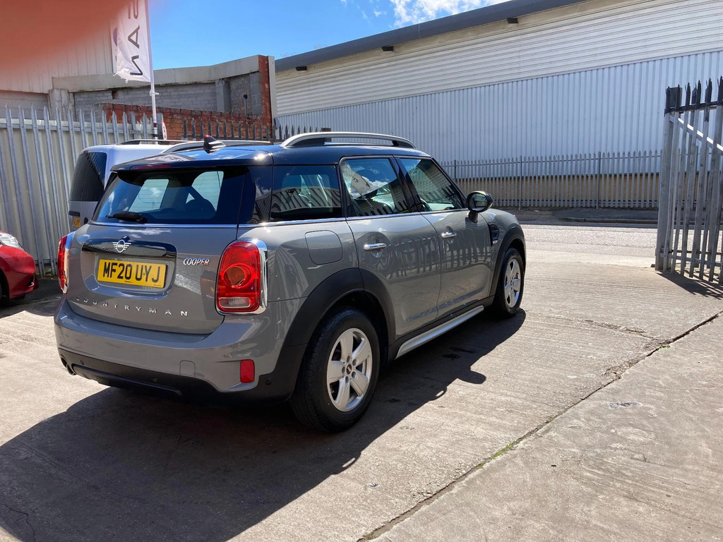 Mini Countryman Mini Hatchback 1.5 Cooper Classic Comfor Black #8