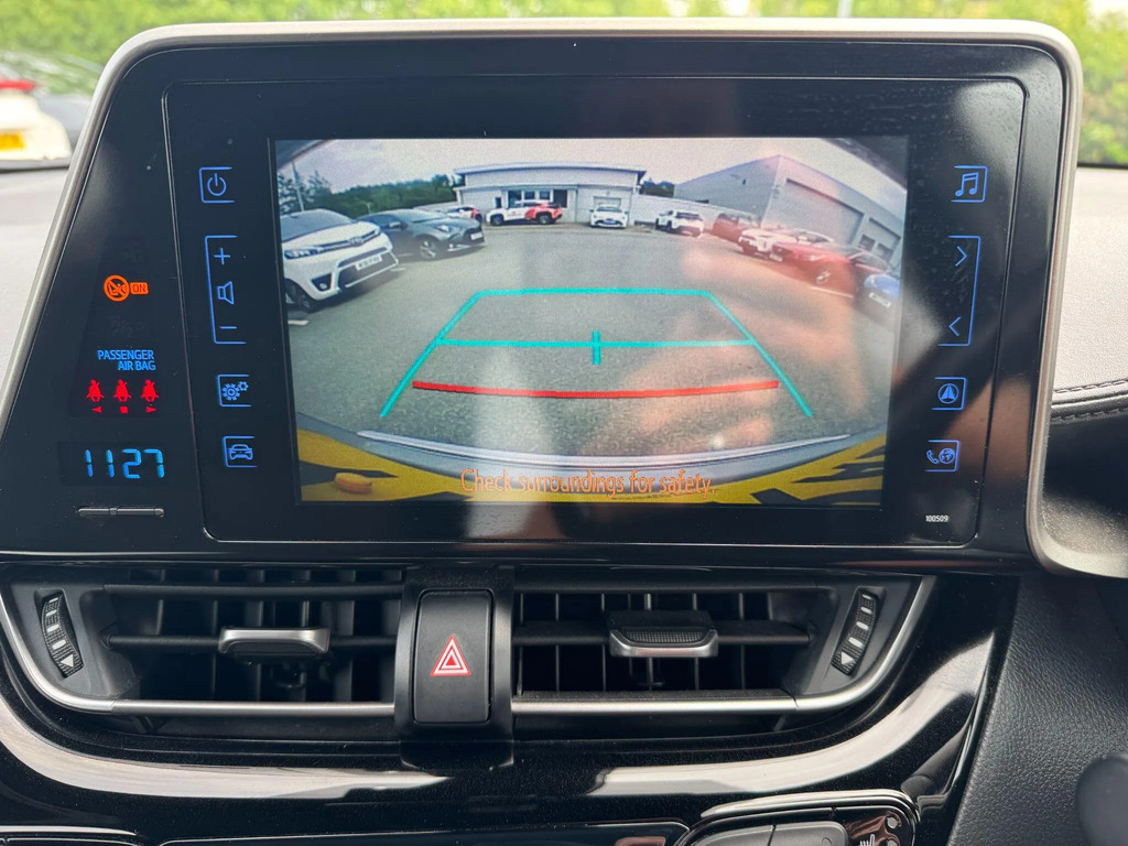 Toyota C-Hr 1.8 Dynamic 122 Bhp Blue #20