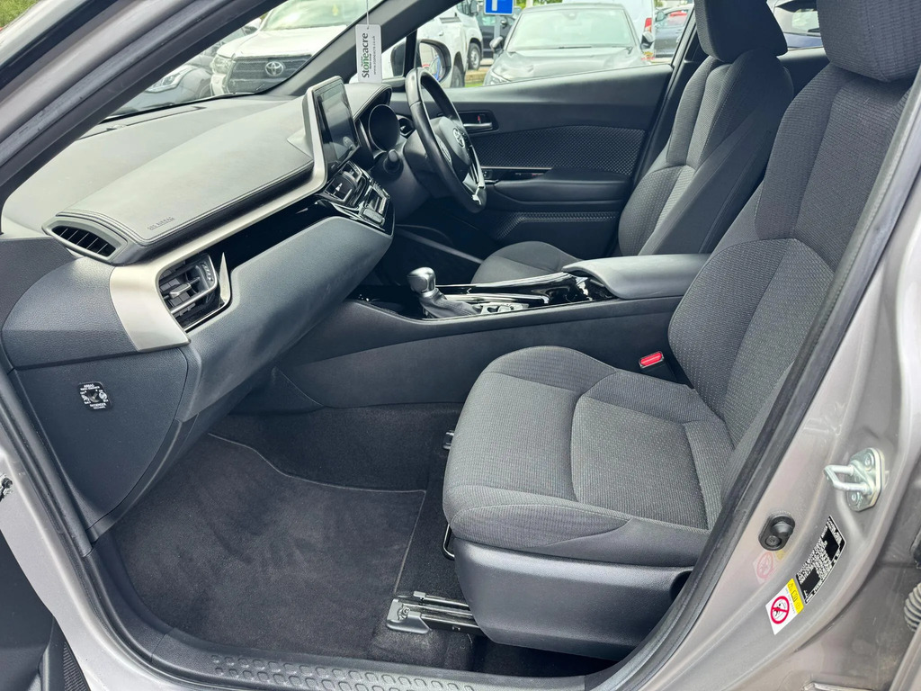 Toyota C-Hr 1.8 Dynamic 122 Bhp Blue #14