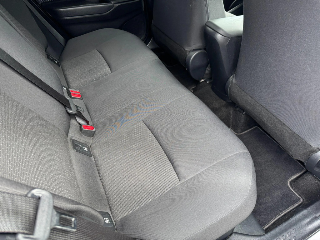 Toyota C-Hr 1.8 Dynamic 122 Bhp Blue #12