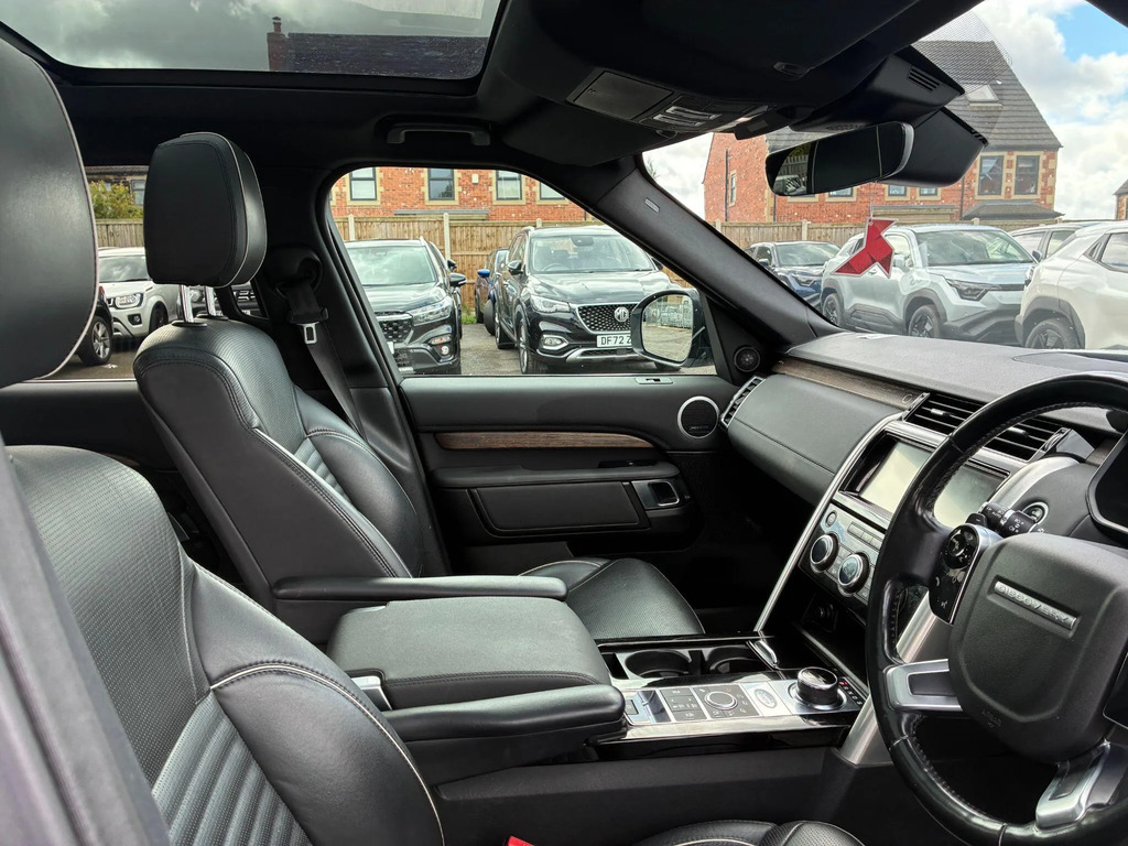 Land Rover Discovery Silver #23