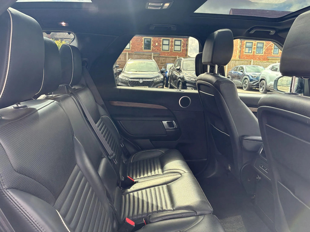 Land Rover Discovery Silver #24